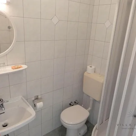 Ivona Oda ve Kahvaltı Baška Voda