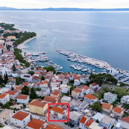 Ivona فندق مبيت وإفطار Baška Voda